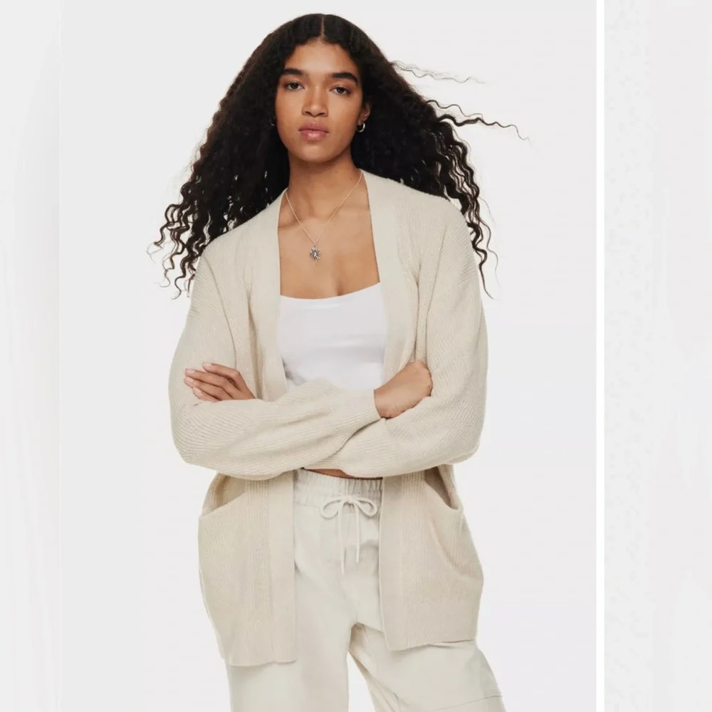 RARE Aritzia Wilfred Travel Cardigan Sz M - Picture 4 of 13
